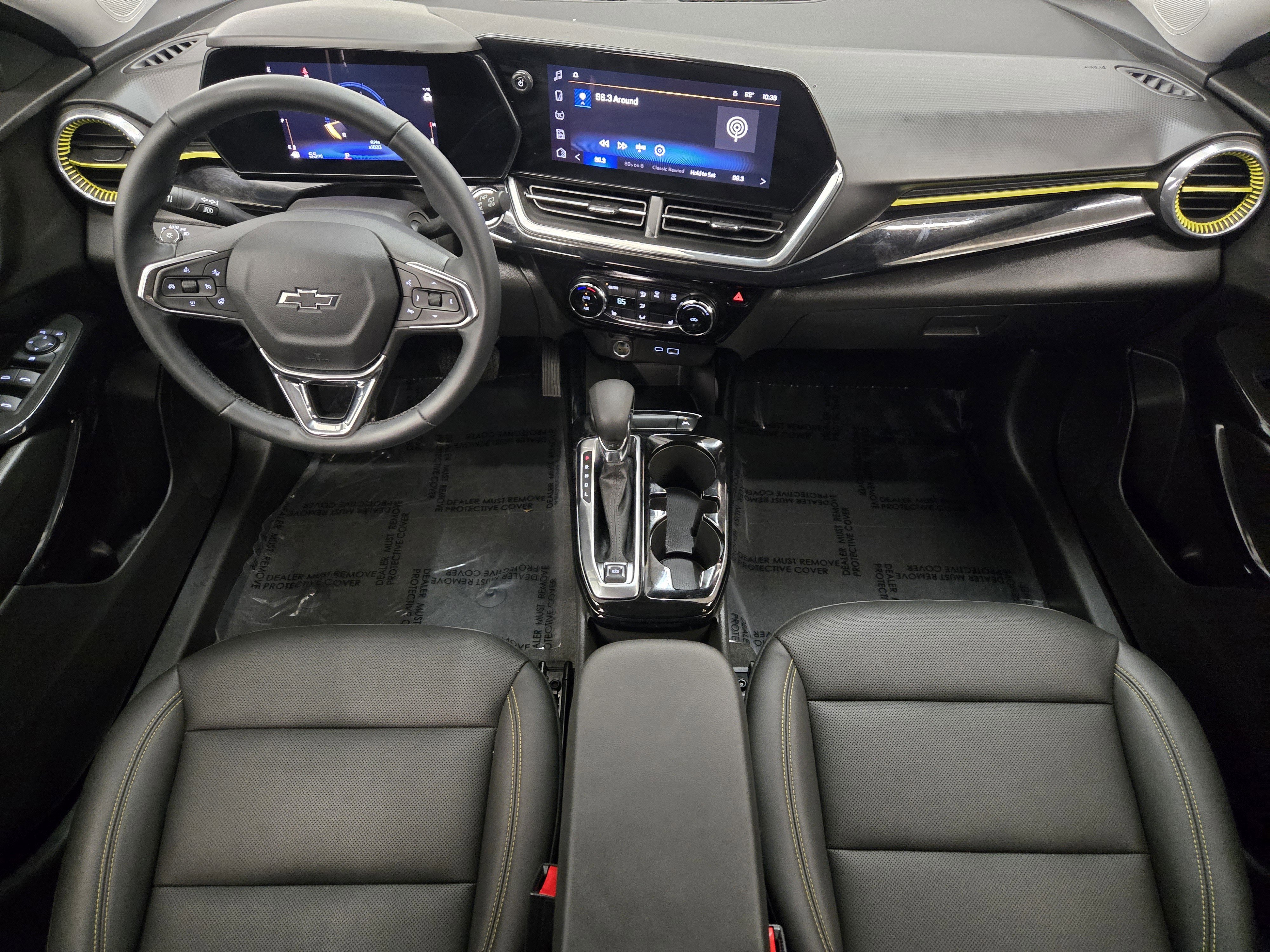 Used 2025 Chevrolet Trax ACTIV FWD image 26
