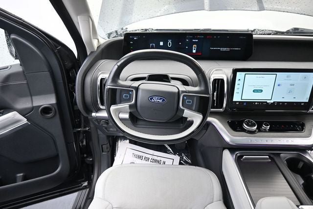 Certified 2025 Ford Expedition Max Platinum w/ Driver's Package AWD/4WD image 23