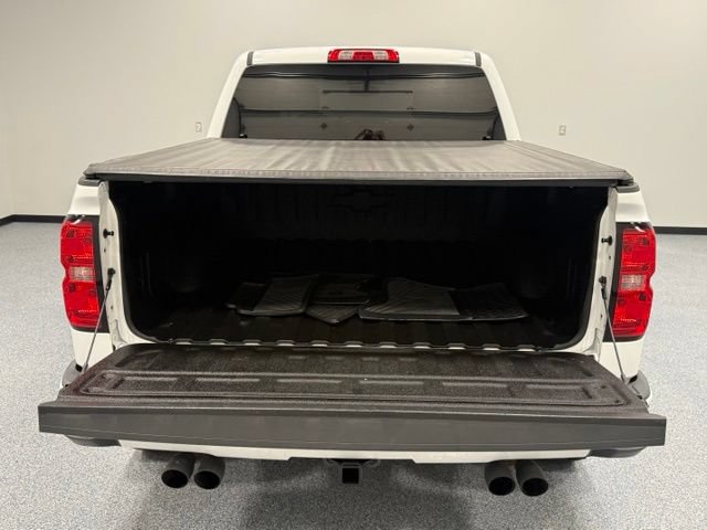 Used 2017 Chevrolet Silverado 1500 LT w/ All Star Edition AWD/4WD image 12