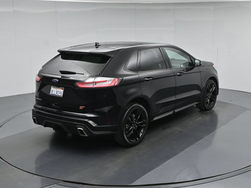 Certified 2019 Ford Edge ST w/ Equipment Group 401A AWD/4WD image 40