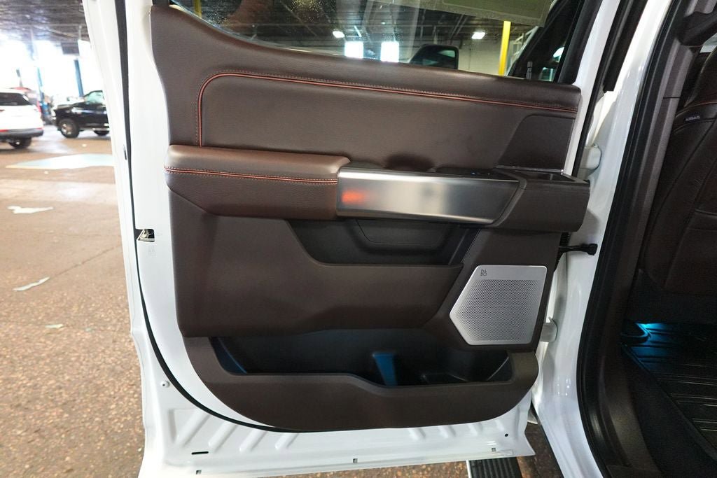 Certified 2025 Ford F450 King Ranch AWD/4WD image 28
