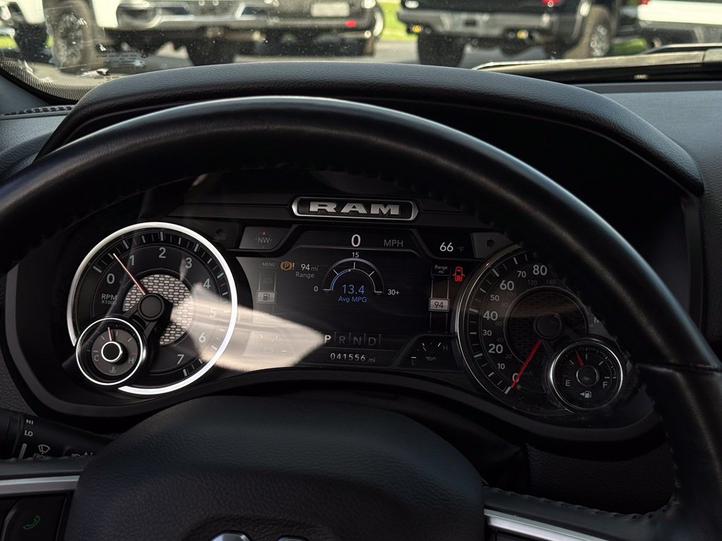 Used 2022 RAM 1500 Big Horn AWD/4WD image 8