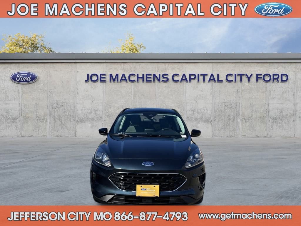 Certified 2022 Ford Escape SE w/ SE Sport Appearance Package image 8