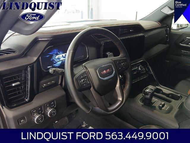 Used 2024 GMC Sierra 1500 AT4 w/ Technology Package AWD/4WD image 11