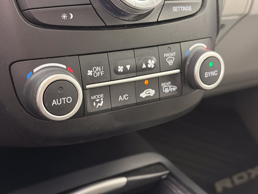 Used 2018 Acura RDX w/ Technology Package AWD/4WD image 22