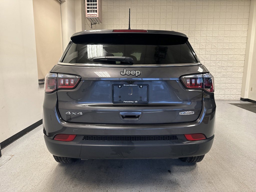 Used 2023 Jeep Compass Latitude w/ Convenience Group image 5