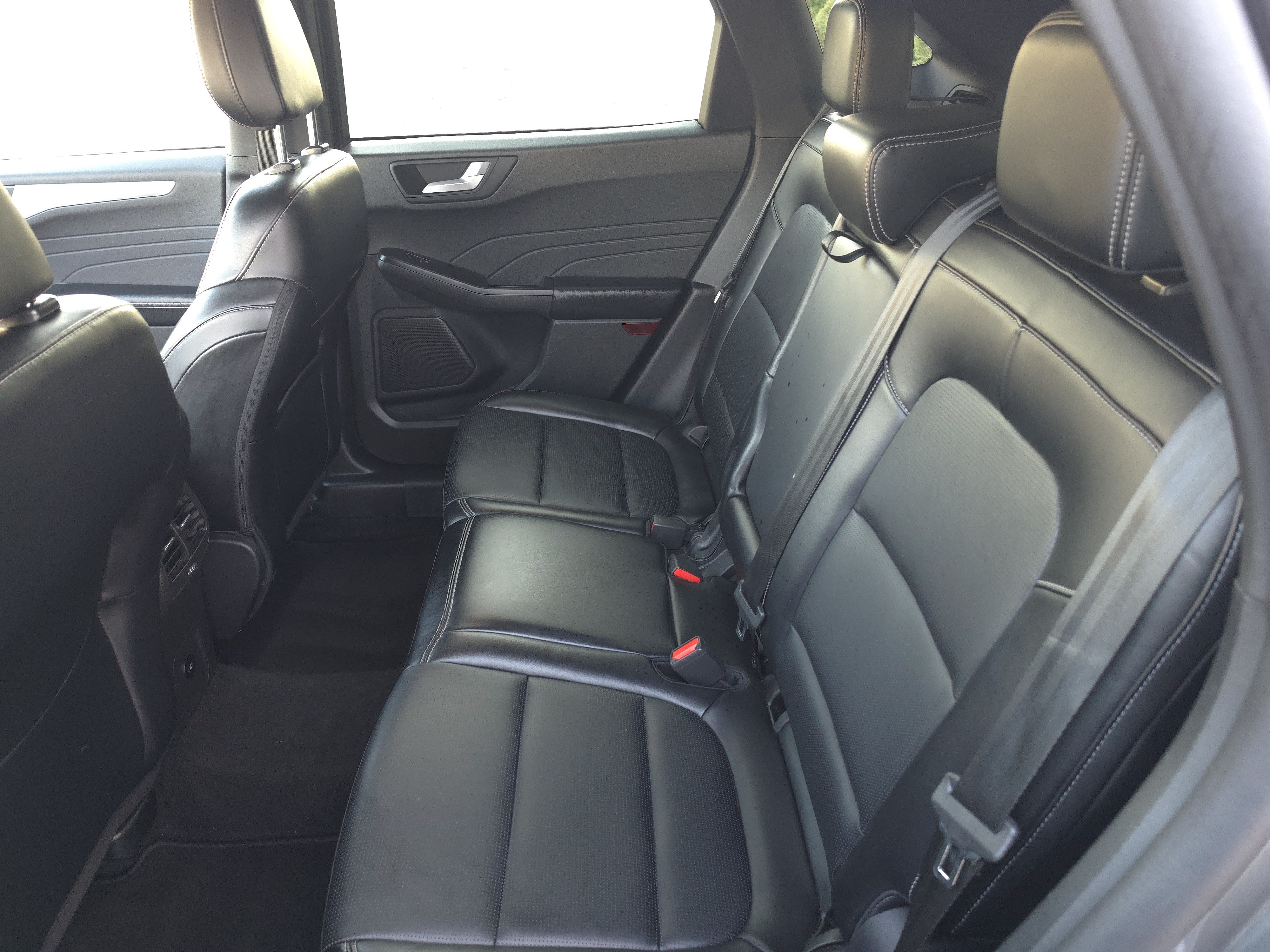 Certified 2025 Ford Escape Platinum AWD/4WD image 14