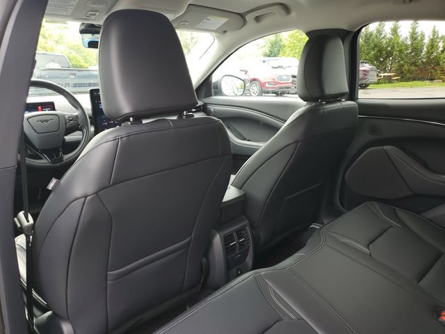 Certified 2025 Ford Mustang Mach-E Premium AWD/4WD image 30