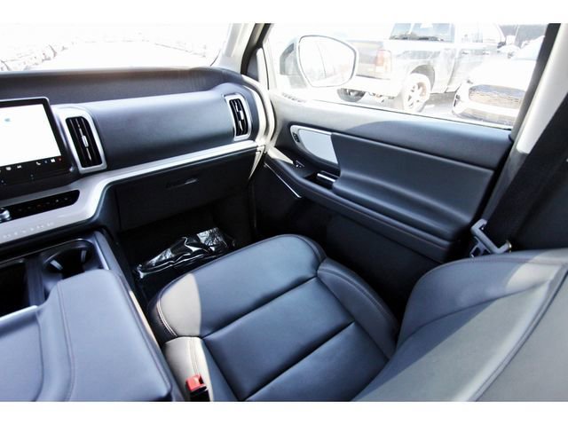 Certified 2025 Ford Expedition Max Active image 9