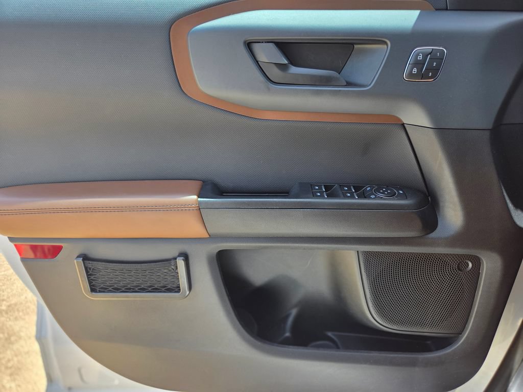 Certified 2024 Ford Bronco Sport Outer Banks AWD/4WD image 28