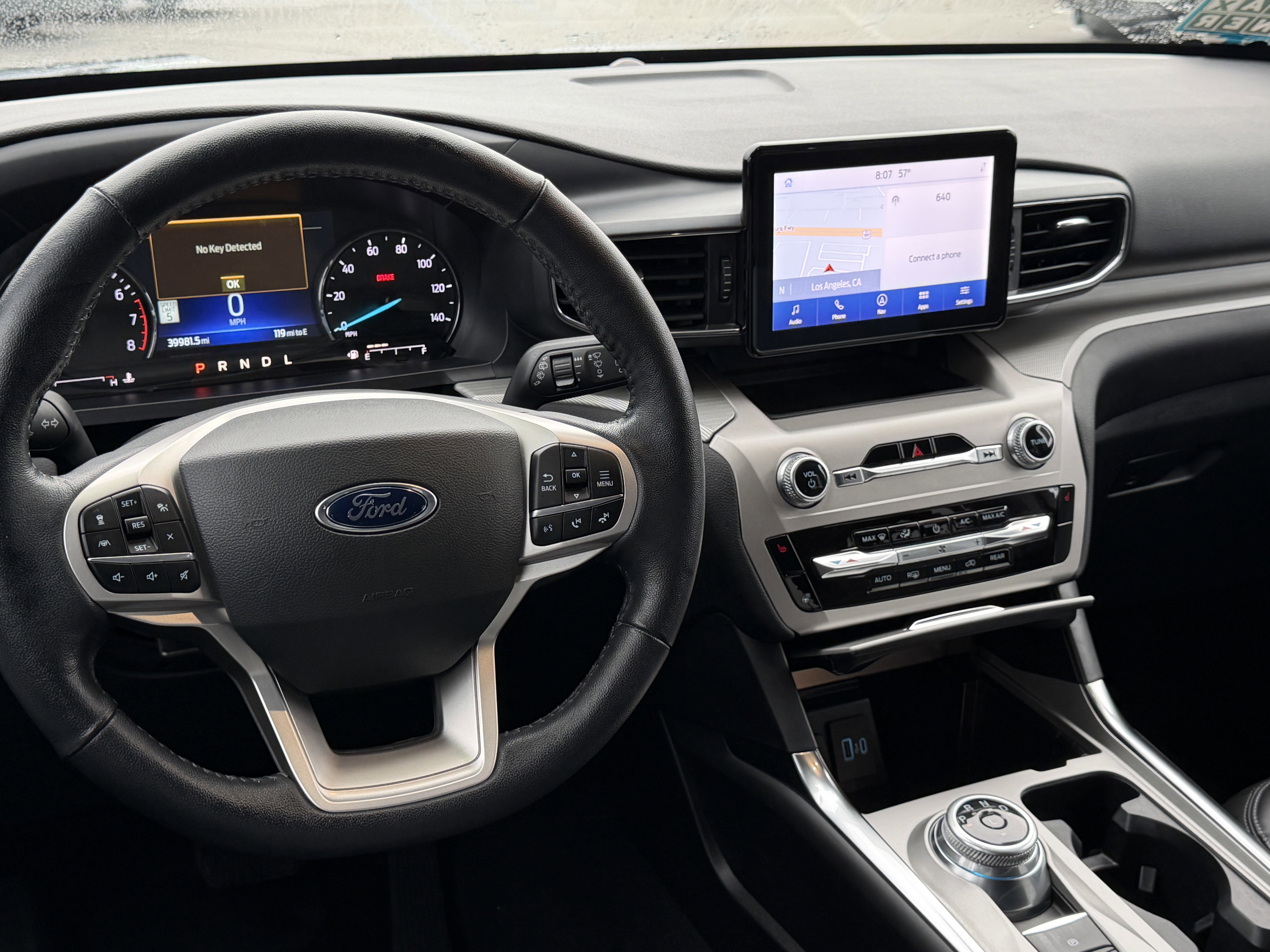 Certified 2022 Ford Explorer XLT w/ Equipment Group 202A image 25