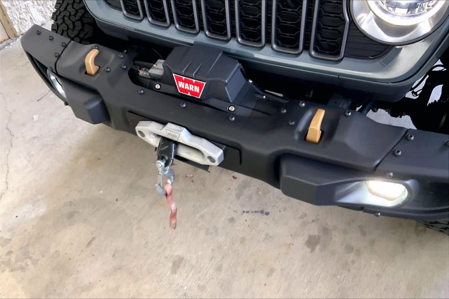 Used 2024 Jeep Wrangler Unlimited Rubicon 392 AWD/4WD image 33