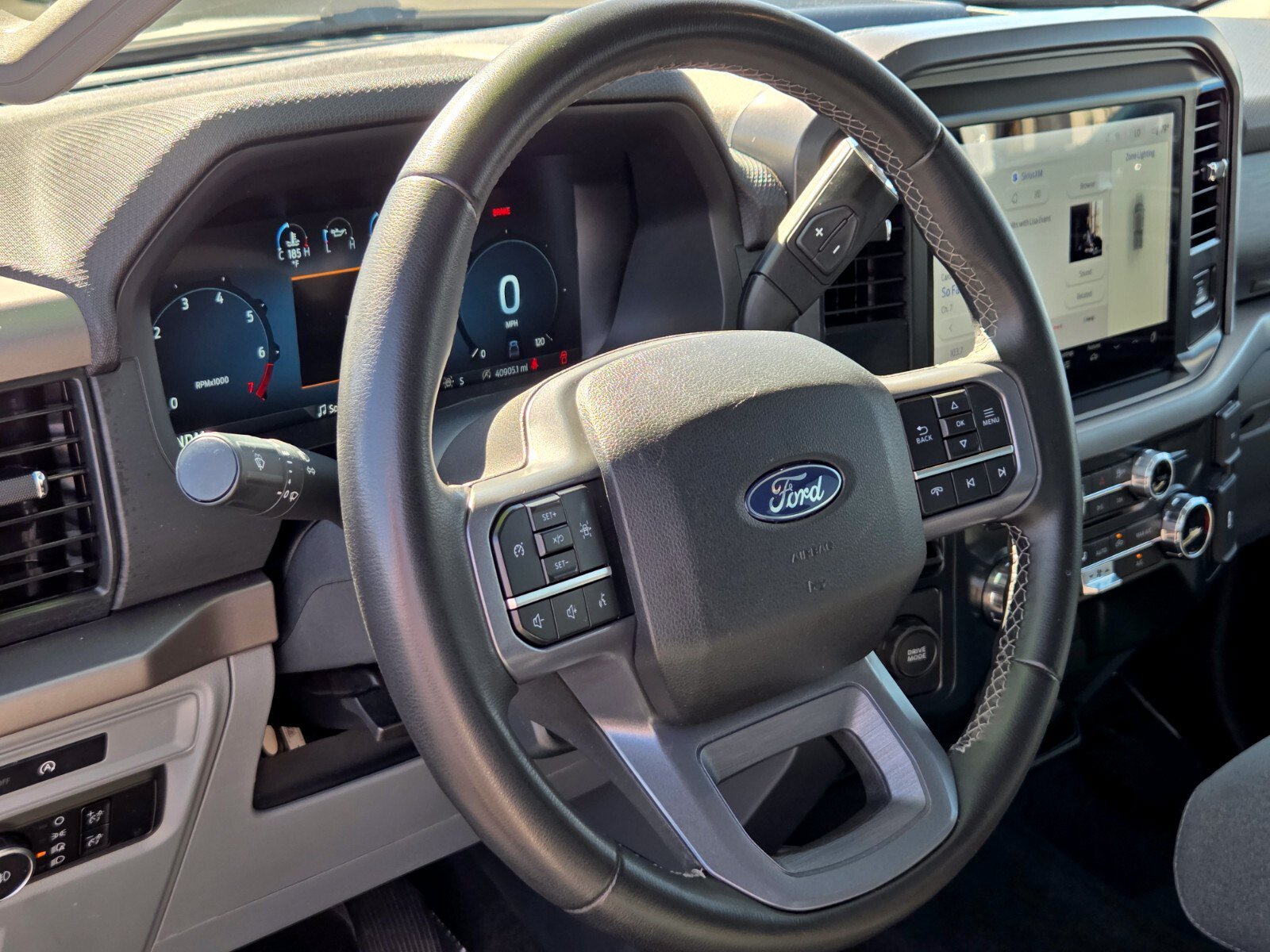 Certified 2025 Ford F150 XLT w/ Equipment Group 301A Standard RWD image 18