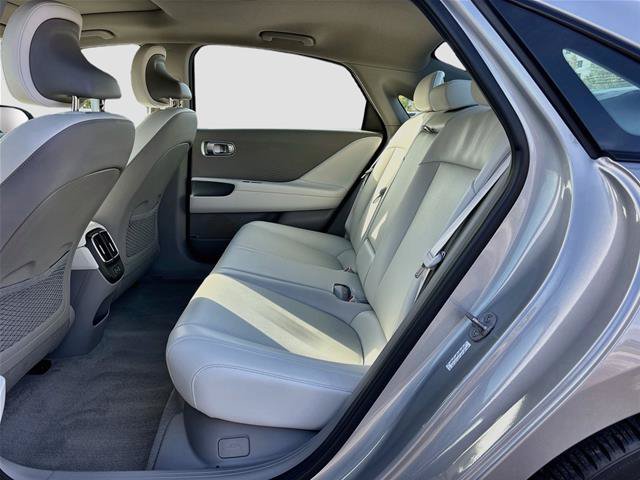 Used 2025 Hyundai Ioniq 6 Limited RWD image 28