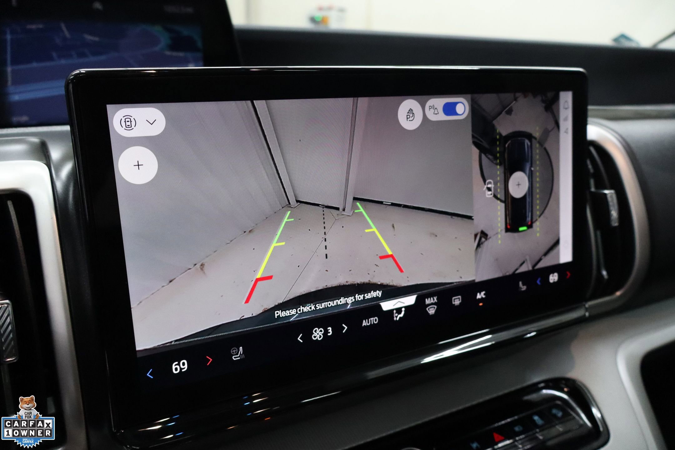 Certified 2025 Ford Expedition Active image 24