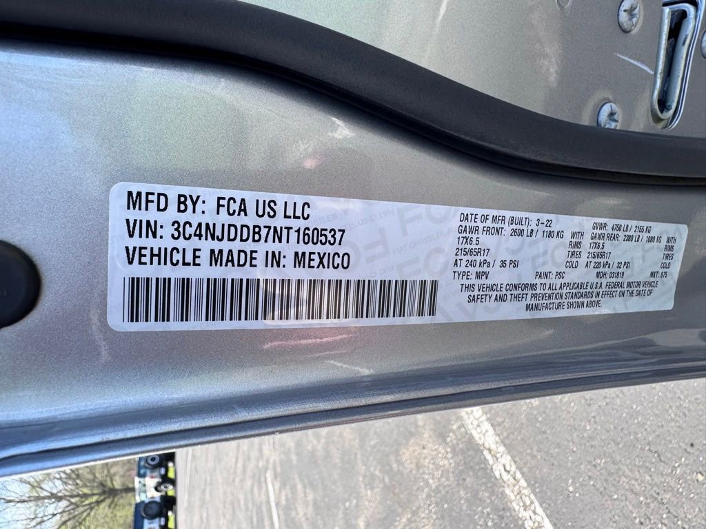 Used 2022 Jeep Compass Trailhawk AWD/4WD image 38