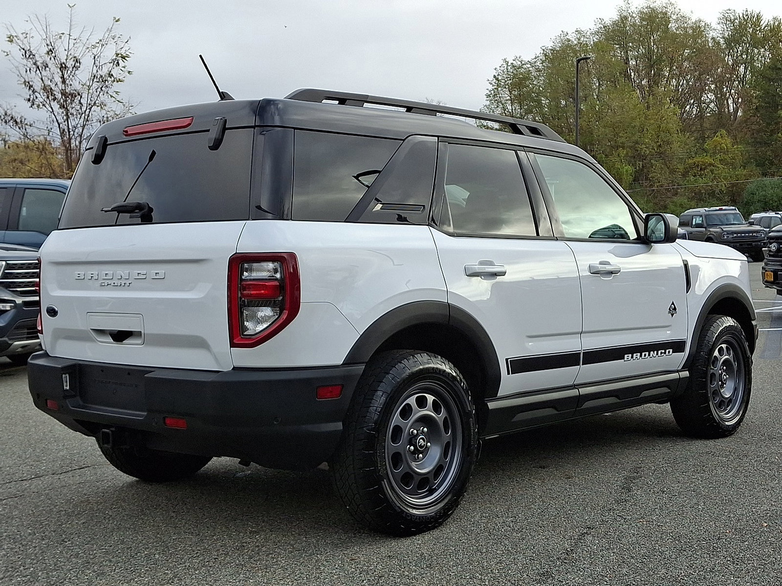 Certified 2023 Ford Bronco Sport Outer Banks image 8