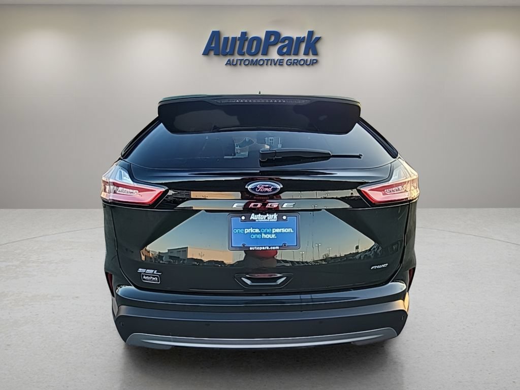 Certified 2024 Ford Edge SEL w/ Convenience Package AWD/4WD image 7