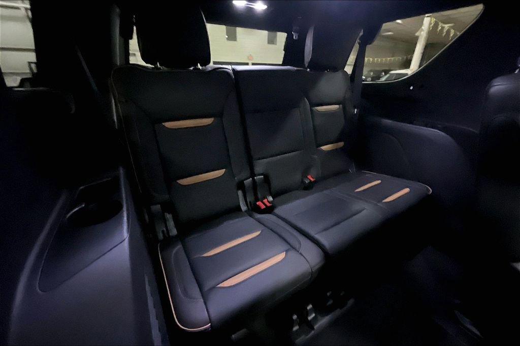 Used 2021 GMC Yukon AT4 w/ AT4 Premium Plus Package AWD/4WD image 27