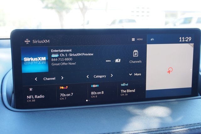 Used 2023 Acura MDX SH-AWD w/ Advance Package image 34