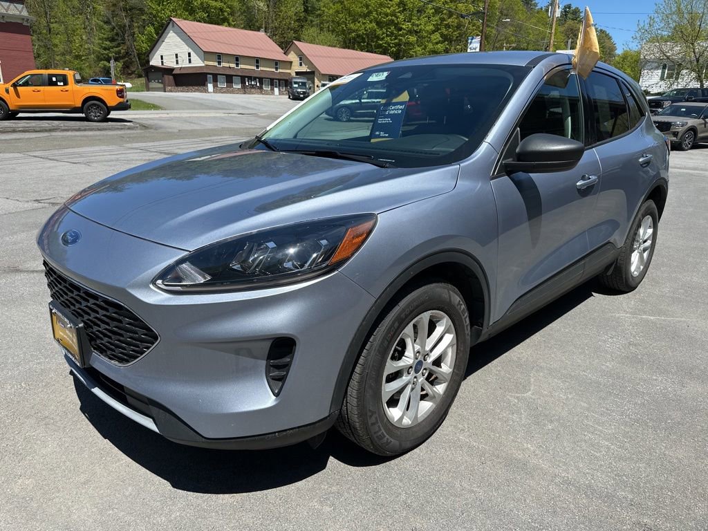 Certified 2022 Ford Escape SE w/ Cold Weather Package AWD/4WD image 9