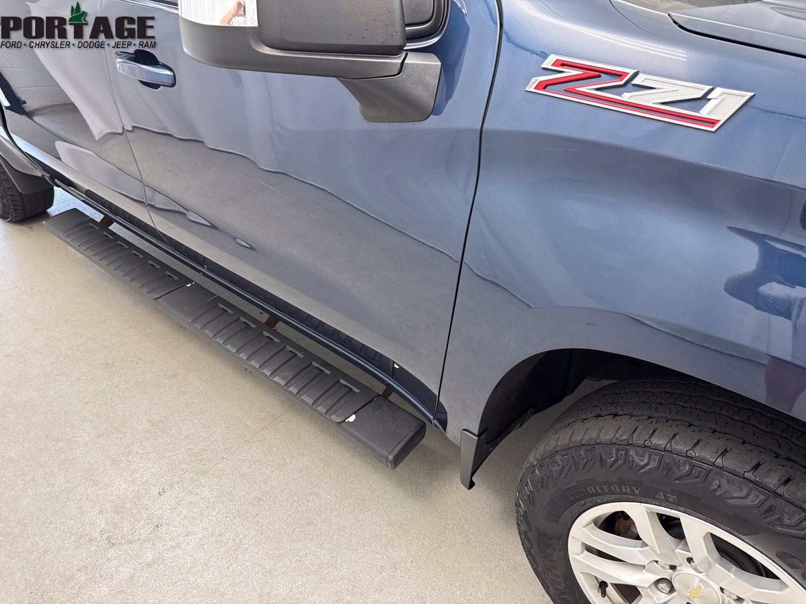 Used 2020 Chevrolet Silverado 1500 LT w/ All-Star Edition AWD/4WD image 2