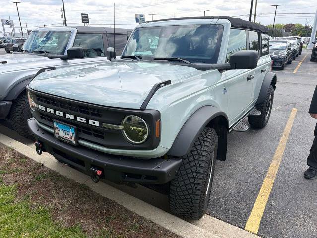 Certified 2022 Ford Bronco Black Diamond w/ Sasquatch Package AWD/4WD image 1