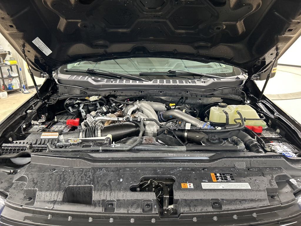 Certified 2024 Ford F250 Lariat w/ Lariat Ultimate Package image 39
