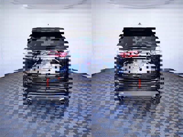 Certified 2022 Ford Edge Titanium w/ Equipment Group 301A image 7