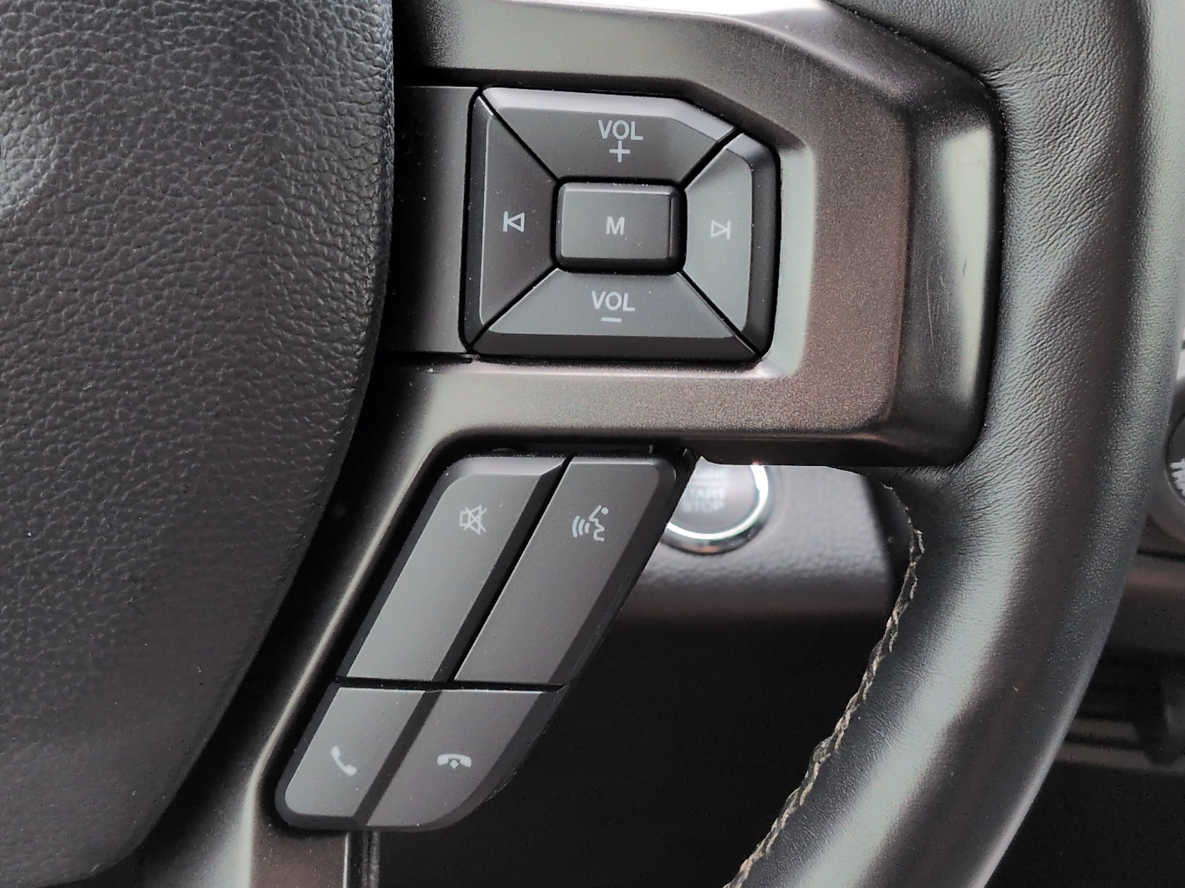 Certified 2021 Ford Expedition Limited RWD image 25