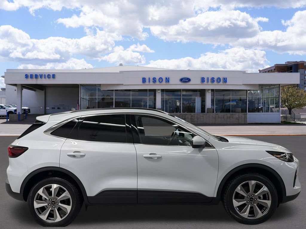 Certified 2025 Ford Escape Platinum AWD/4WD image 2