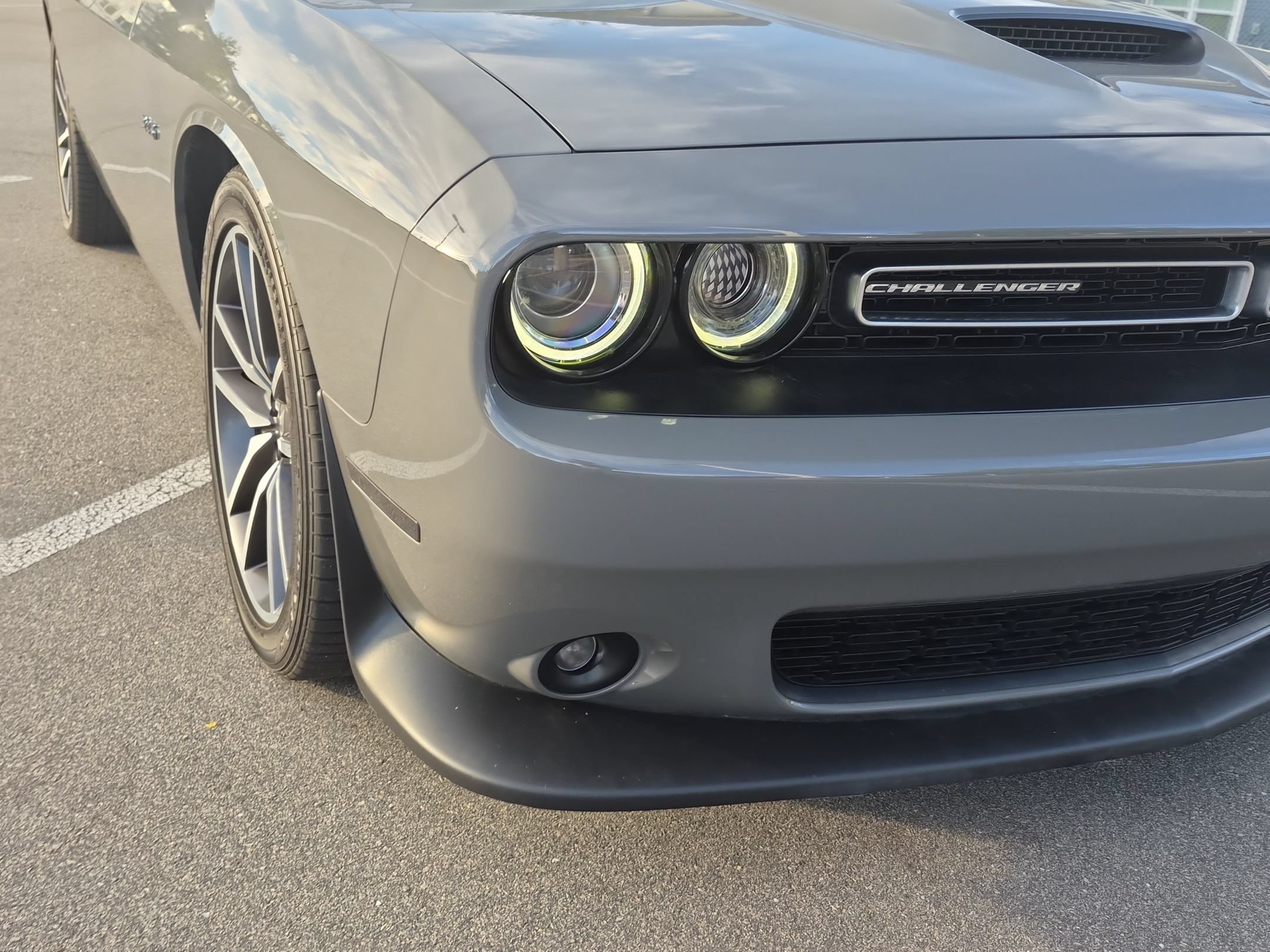 Used 2023 Dodge Challenger R/T w/ Plus Package RWD image 10