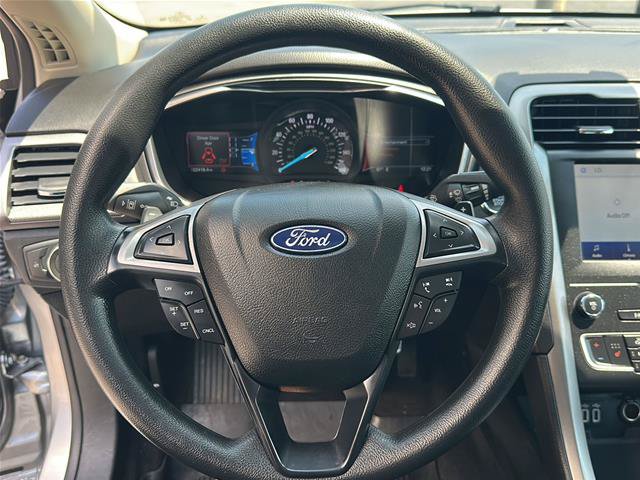 Certified 2020 Ford Fusion SE AWD/4WD image 16