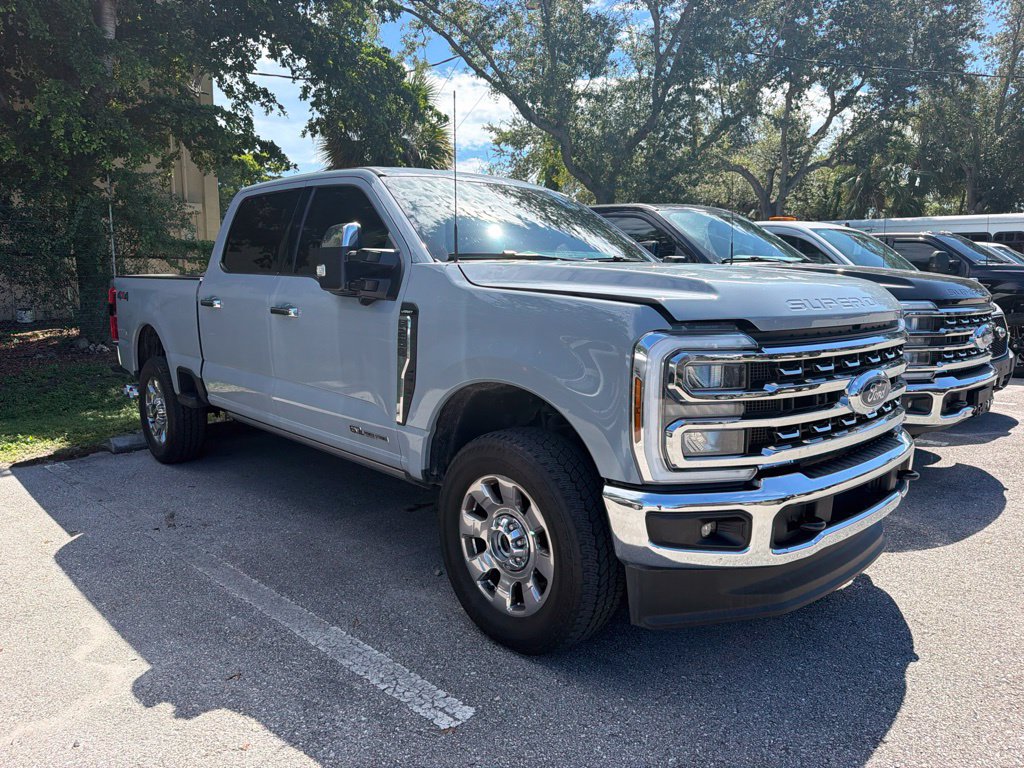 Certified 2026 Ford F250 Lariat w/ Chrome Package