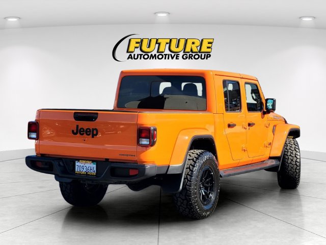 Used 2025 Jeep Gladiator Sport AWD/4WD image 4