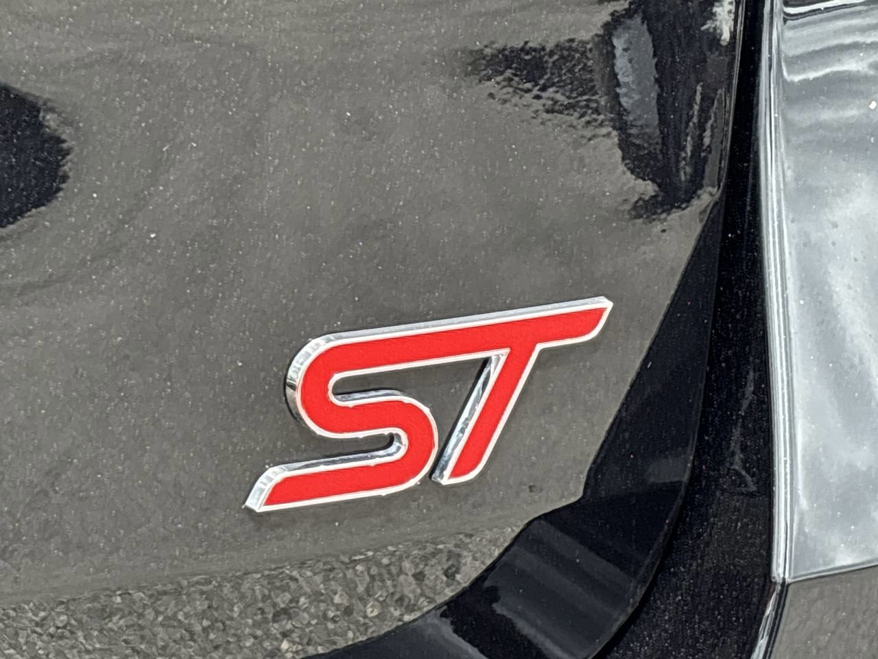 Certified 2023 Ford Explorer ST w/ Equipment Group 401A AWD/4WD image 15