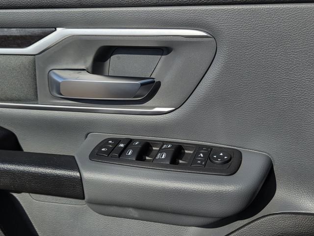 Used 2023 RAM 1500 Lone Star AWD/4WD image 18