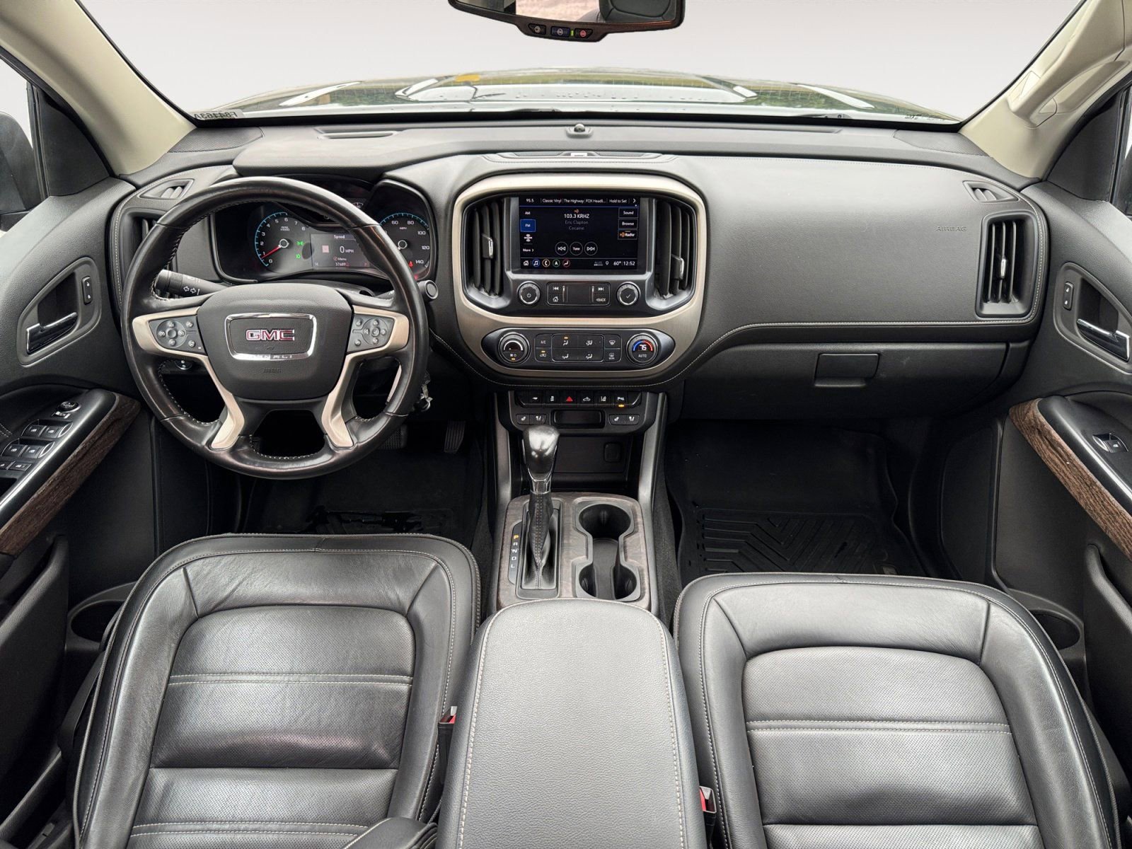 Used 2022 GMC Canyon Denali AWD/4WD image 10