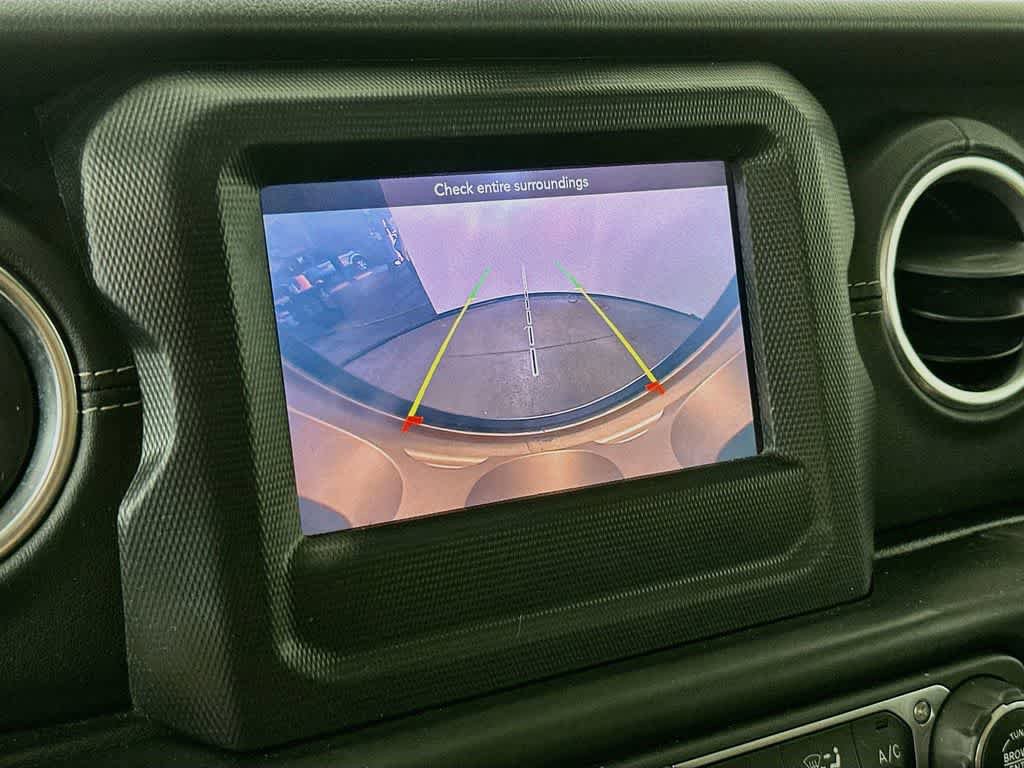 Used 2021 Jeep Wrangler Unlimited Sahara w/ Safety Group AWD/4WD image 26