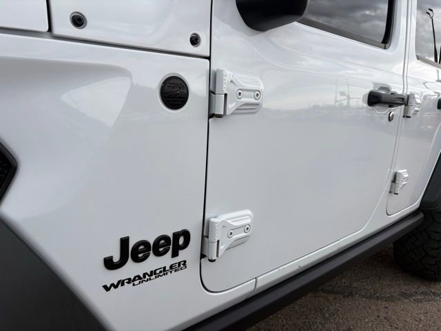 Used 2020 Jeep Wrangler Unlimited Sport AWD/4WD image 11