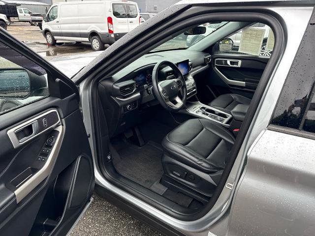 Certified 2023 Ford Explorer XLT w/ Equipment Group 202A image 12