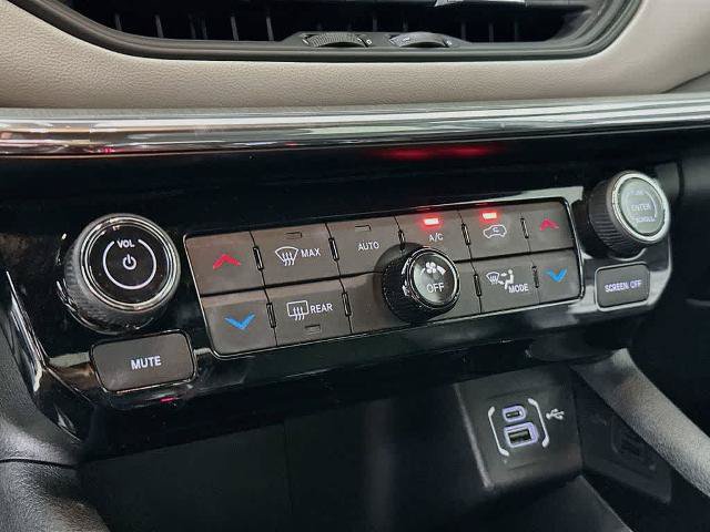 Used 2024 Jeep Compass Limited AWD/4WD image 18