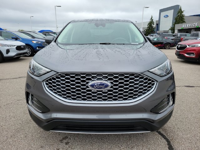 Certified 2023 Ford Edge SEL w/ Convenience Package AWD/4WD image 8