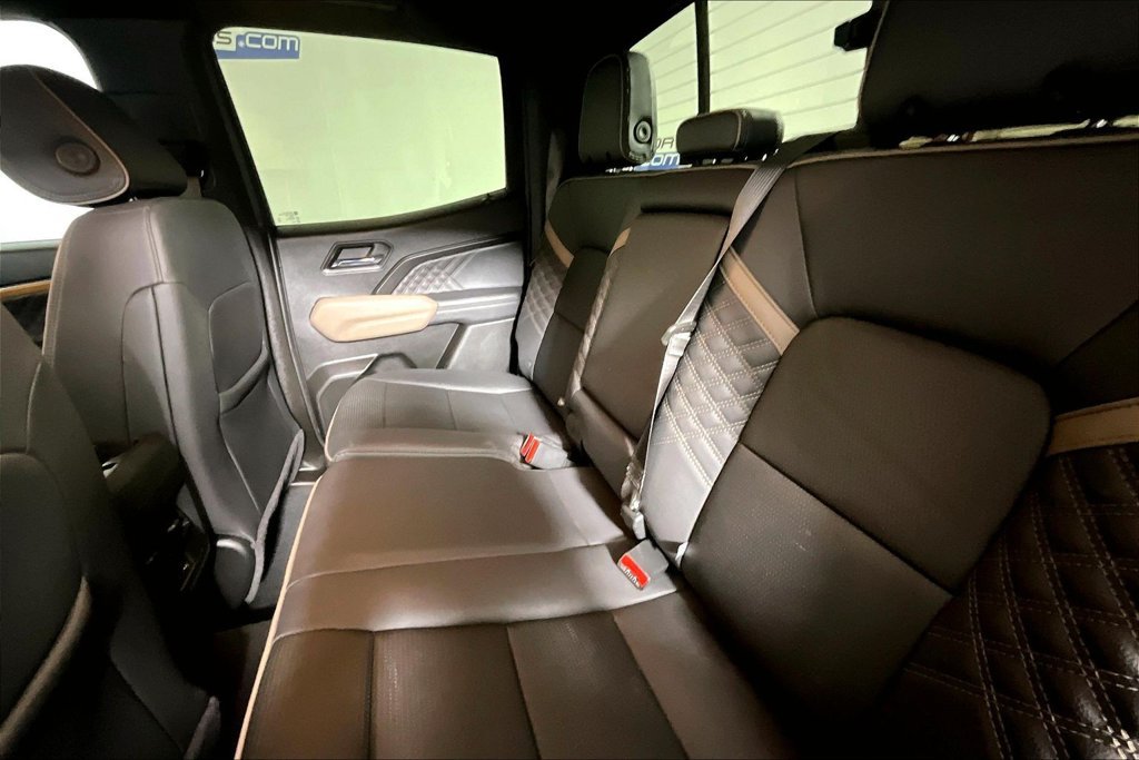 Used 2024 GMC Canyon Denali AWD/4WD image 21