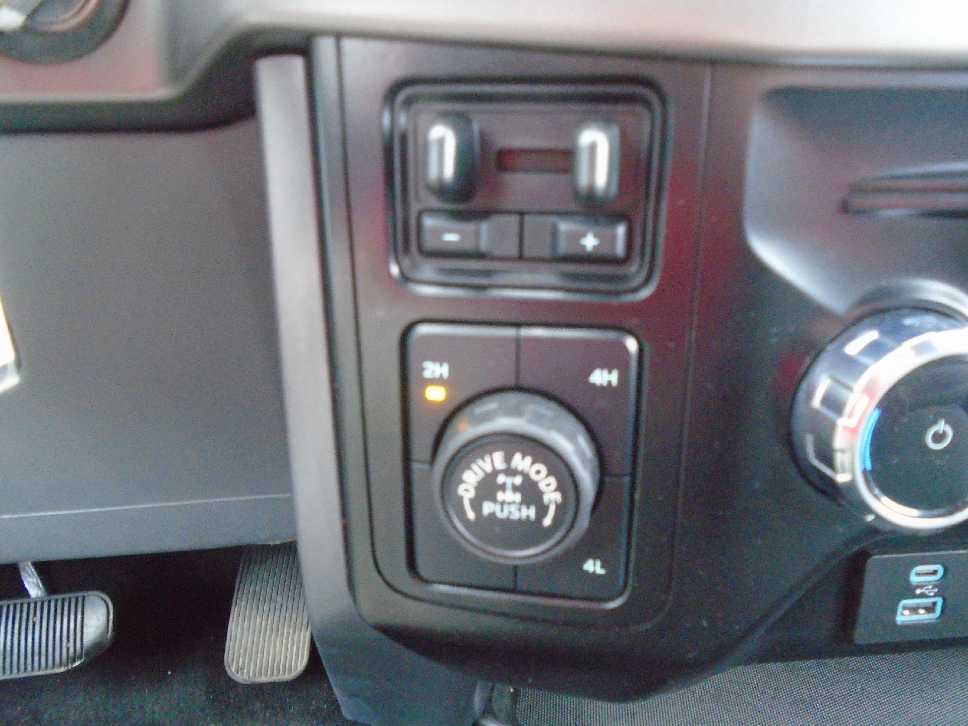 Certified 2024 Ford F150 XLT w/ Tow/Haul Package image 19