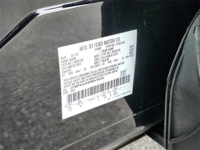 Certified 2023 Ford Edge SEL w/ Convenience Package image 35