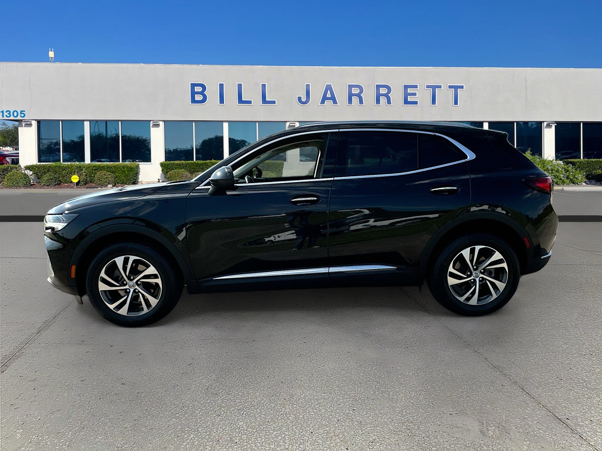 Used 2023 Buick Envision Essence FWD image 4