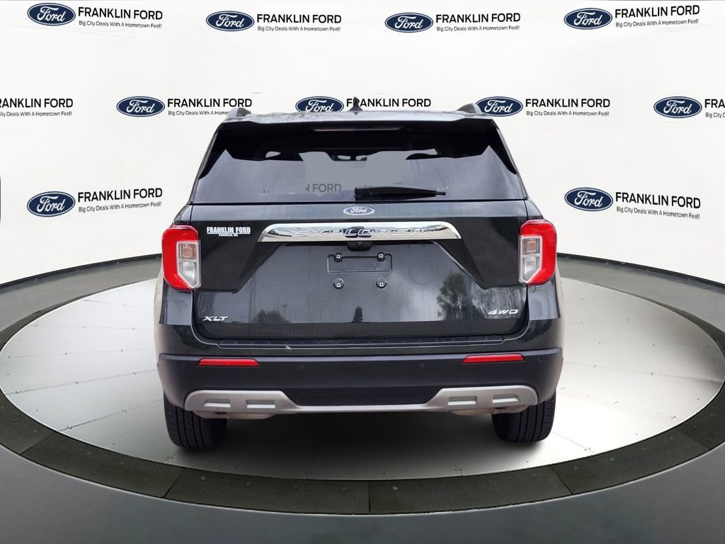 Certified 2023 Ford Explorer XLT w/ Equipment Group 202A AWD/4WD image 4