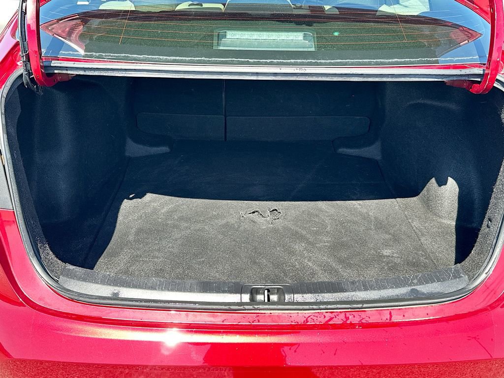 Used 2022 Toyota Corolla LE image 16