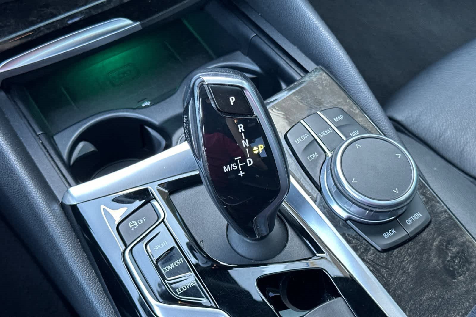 Used 2019 BMW 530i w/ Convenience Package image 21